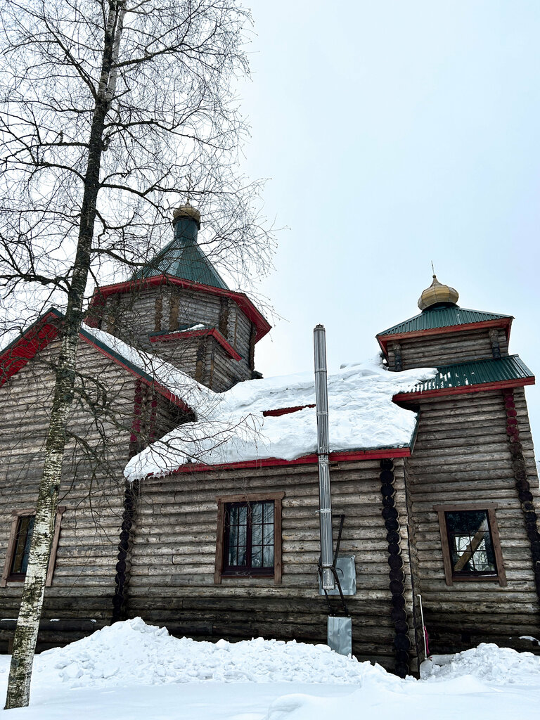 كنيسة أرثوذكسية Церковь Воздвижения Честного Креста Господня в селе Песь ، مقاطعة نوفغورود، صورة
