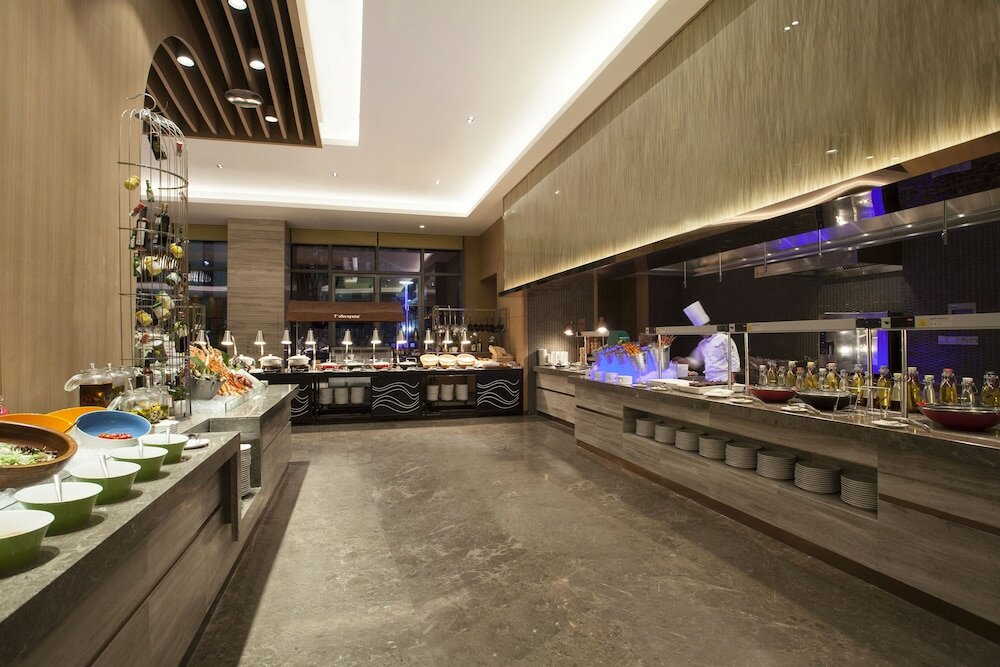 Фото Holiday Inn Suzhou Huirong Plaza, an Ihg Hotel