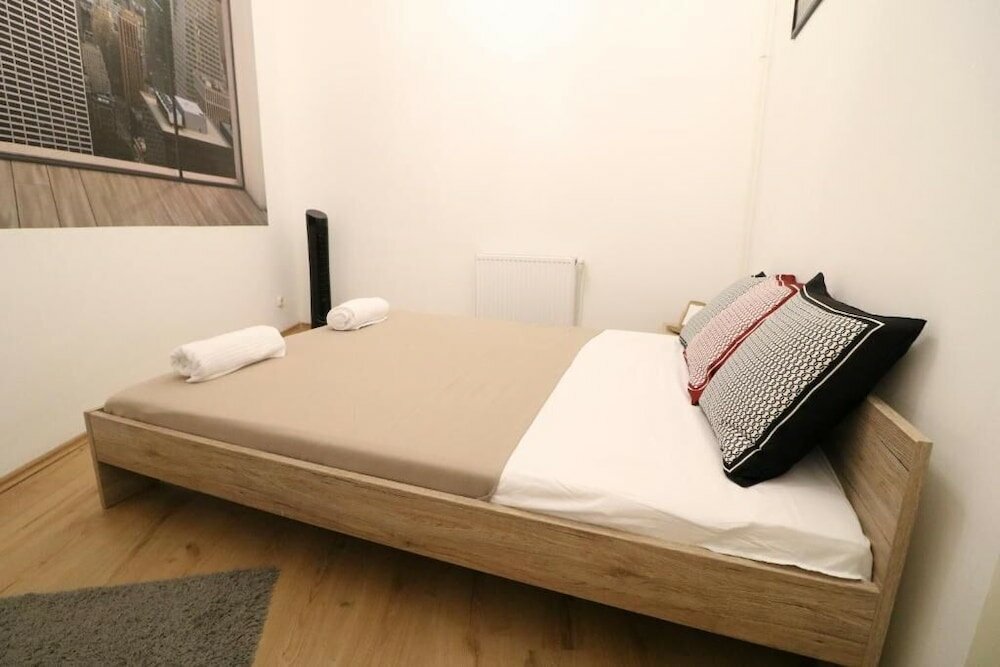 Фото Real Apartments Wesselenyi 10