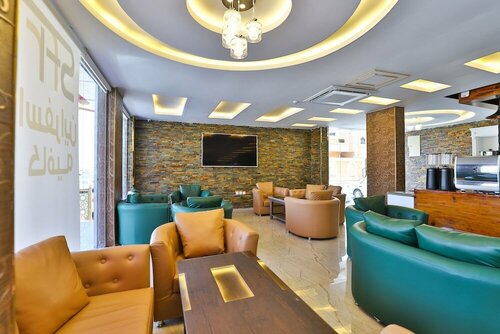 Гостиница Esfrine Hotel в Табуке