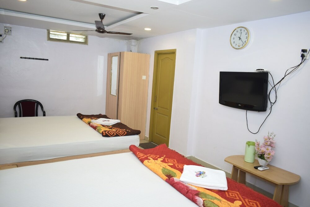 Фото Sri Gokulam Guest House