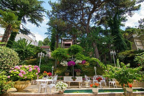Гостиница Dream Mansion в Адаларе