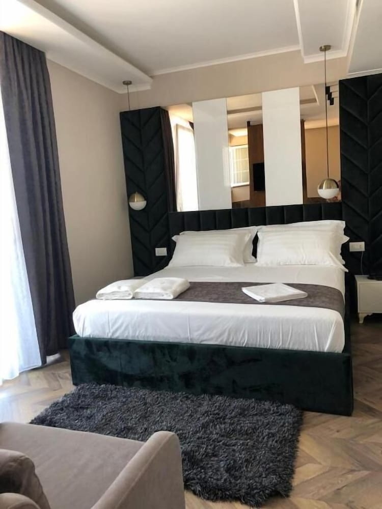 Фото Poda Boutique Hotel