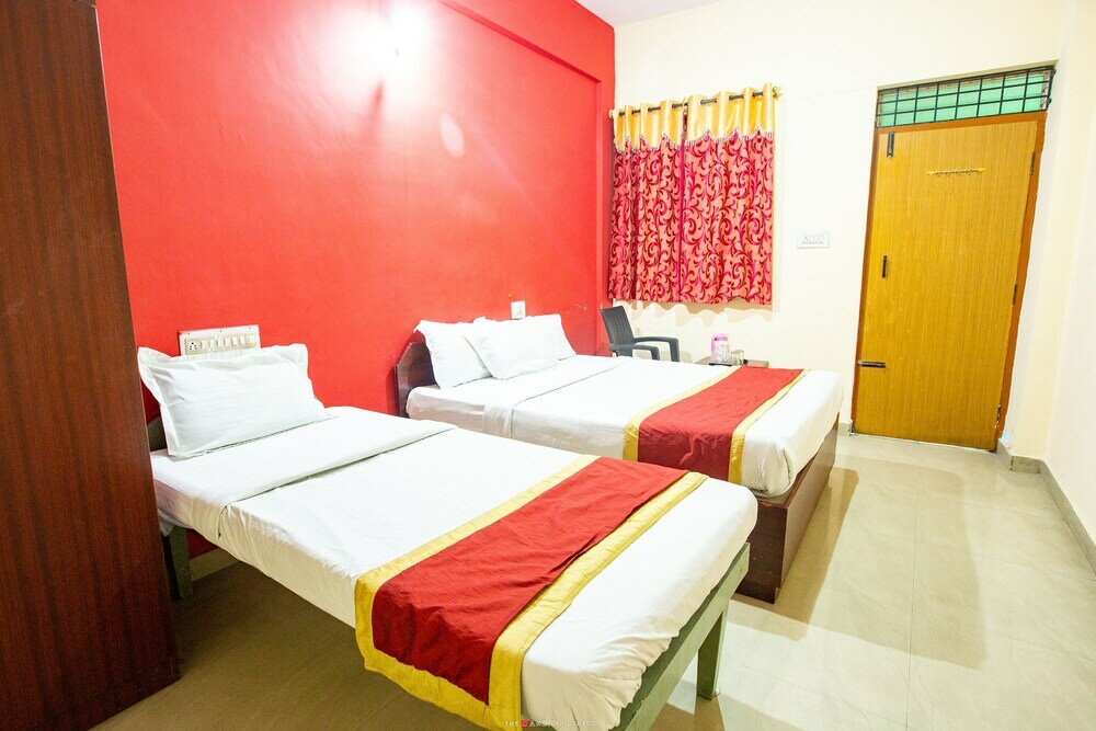 Фото Ashish Residency