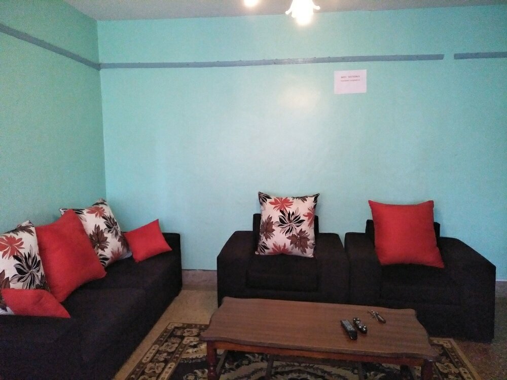 Фото Royal Delight Hotel & Apartments