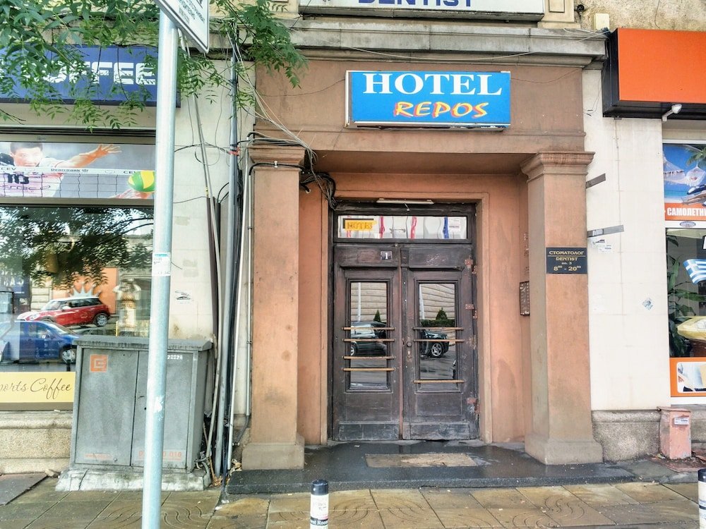 Фото отеля 1