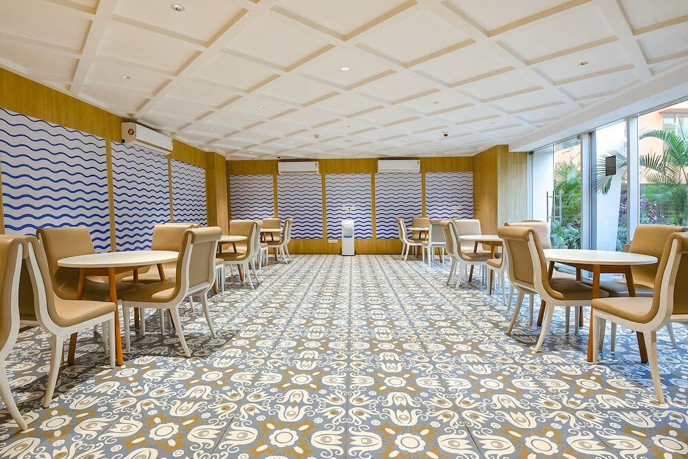 Фото Fabhotel Prime Santoshi Holiday Homes