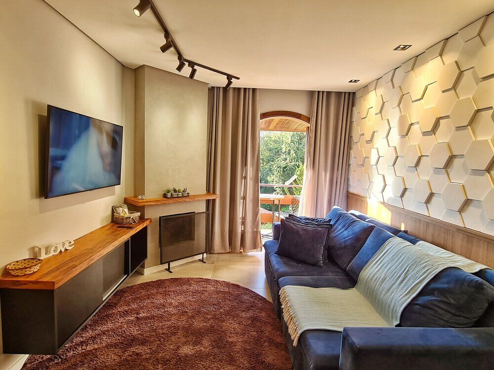 Фото Dúplex Luxo com Piscina Aquecida, Lareira e Wifi