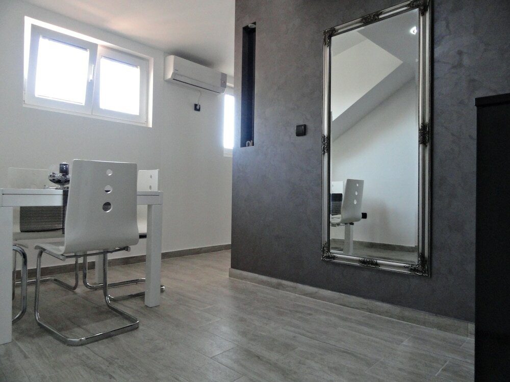 Фото Apartments Holiday Budva