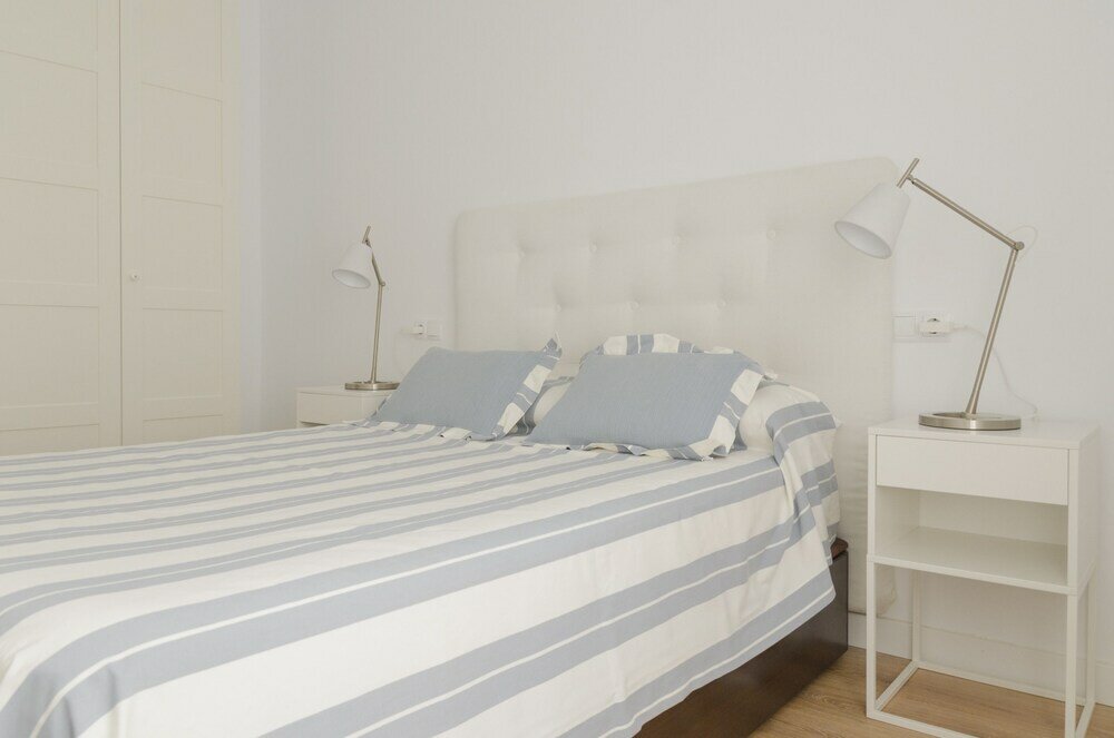 Фото Deluxe Apart. Plaza de La Trinidad