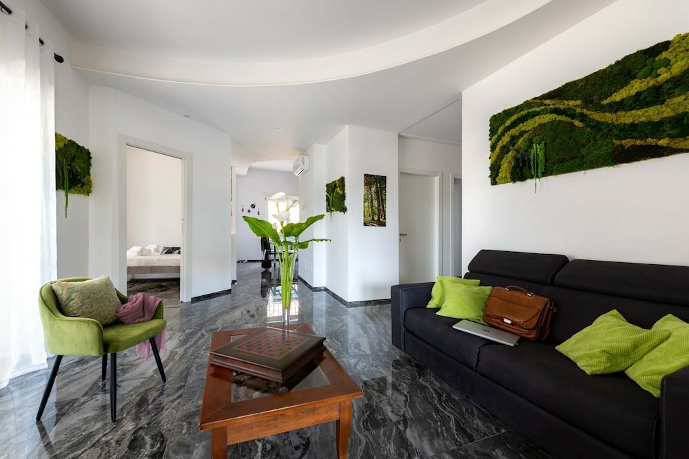 Фото Home Big CrIré at '724