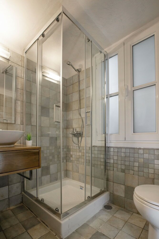 Фото Neoclassical Apartment near Syntagma - Plaka by Ghh