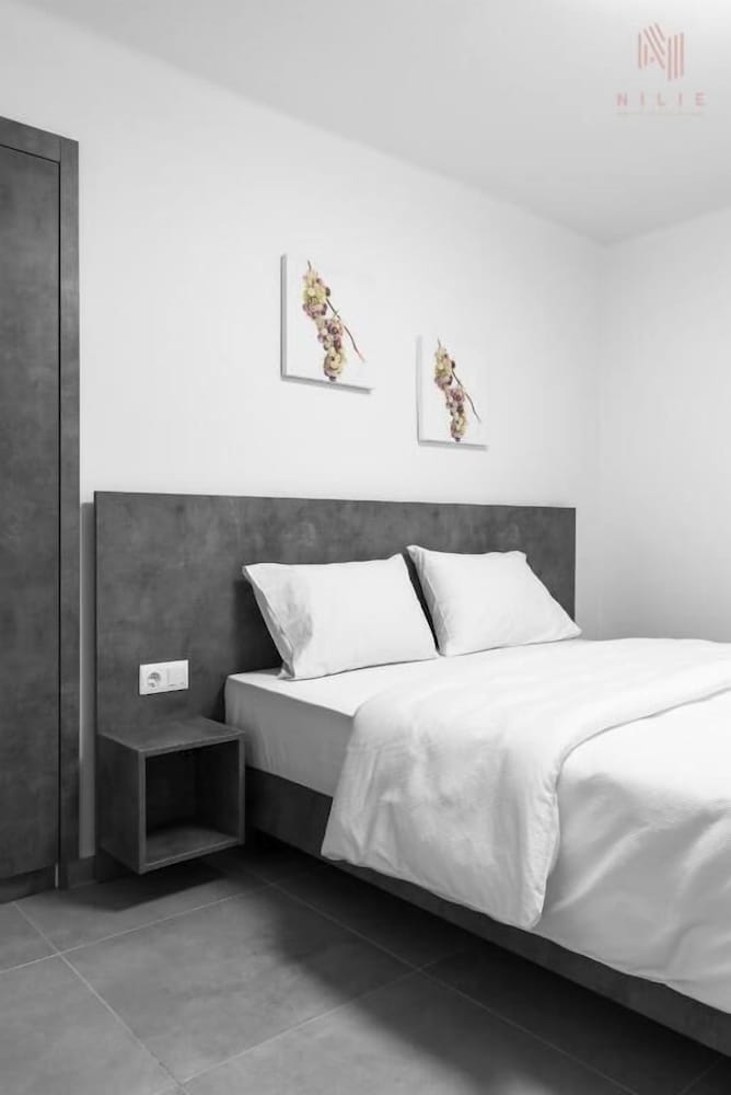 Фото Consul Apartment Nilie Hospitality Mgmt