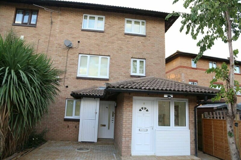 Гостиница Aa Guest Room3 Ensuite Near Royal Arsenal