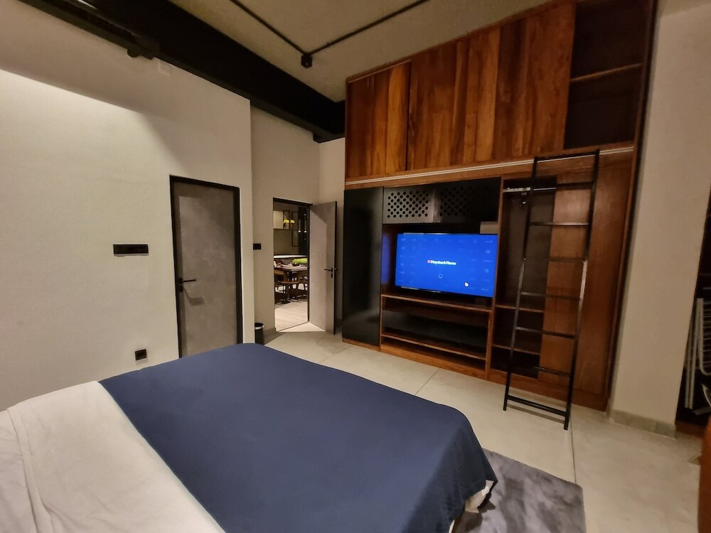 Фото Vaux Park Street