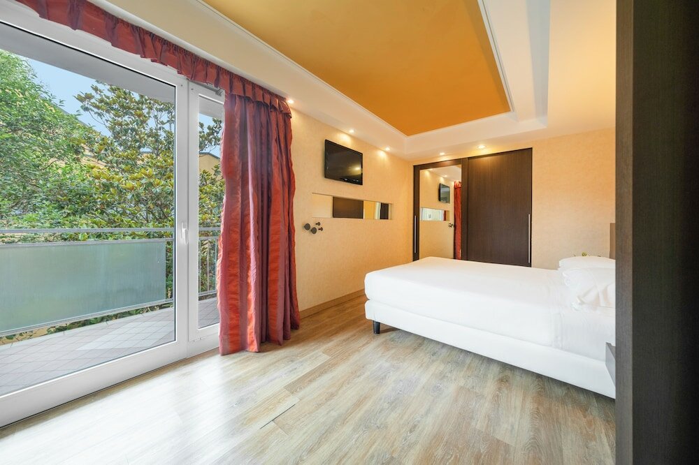 Фото Hotel Kriss Internazionale