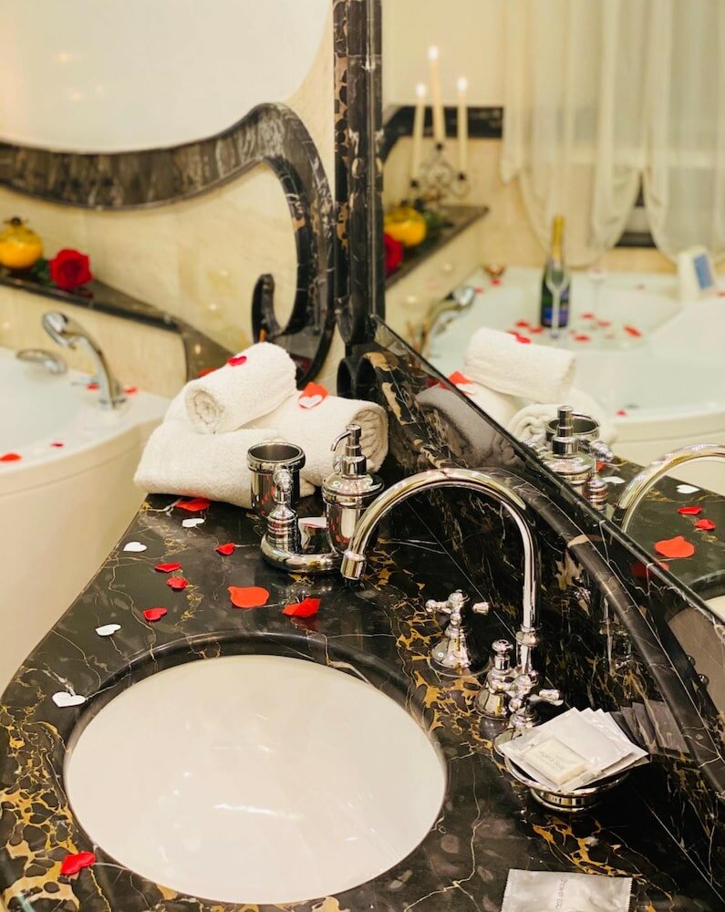 Фото Simon's Guest House