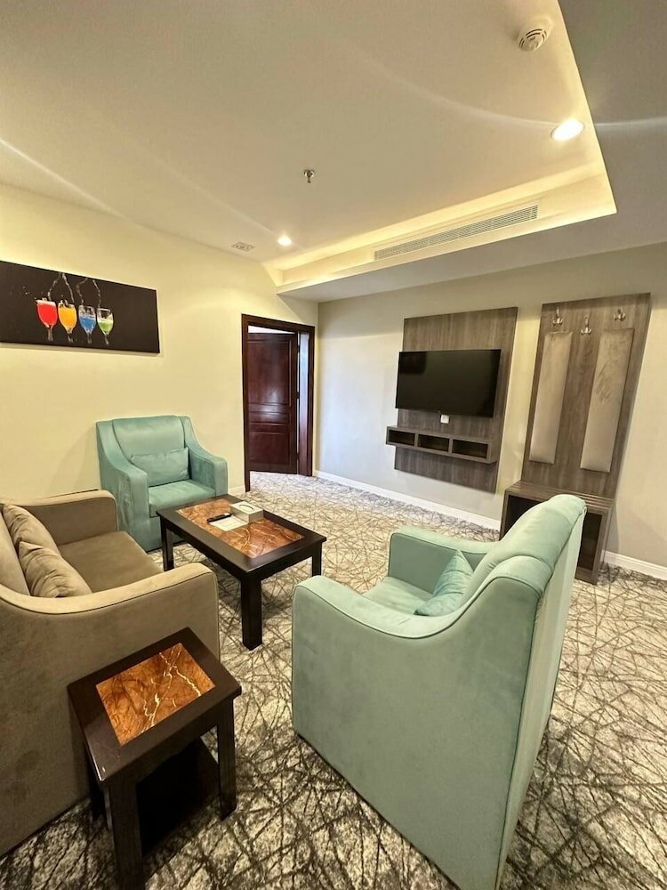 Фото Lophrana Hotel