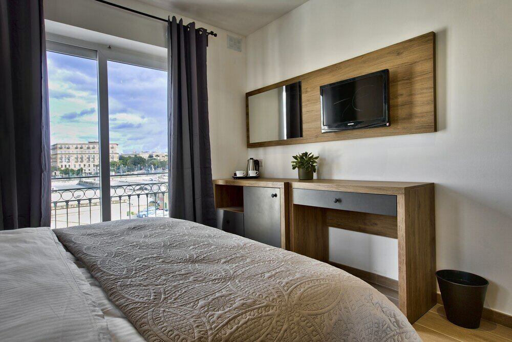 Фото Tritoni Valletta Boutique Hotel