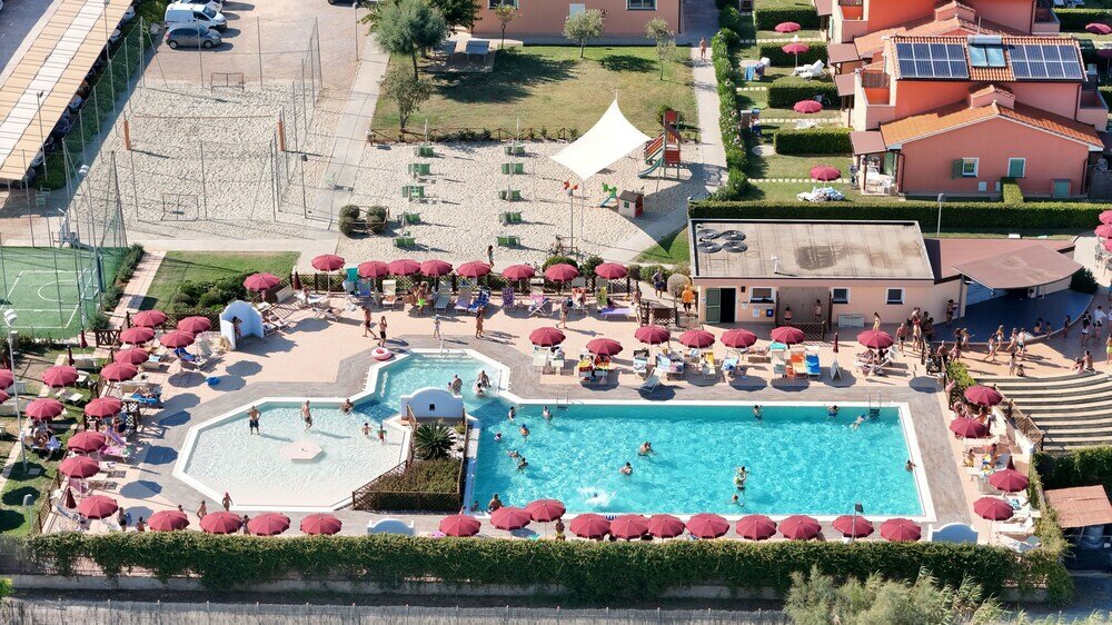 Фото Residence just 600 meters from the beach