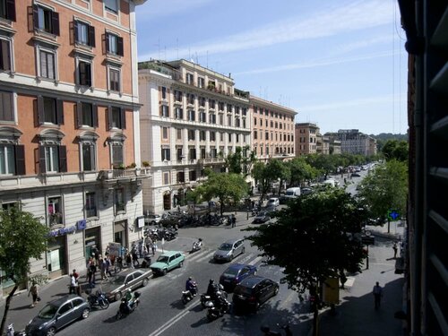 Гостиница Rome Armony Suites - Superior Room в Риме