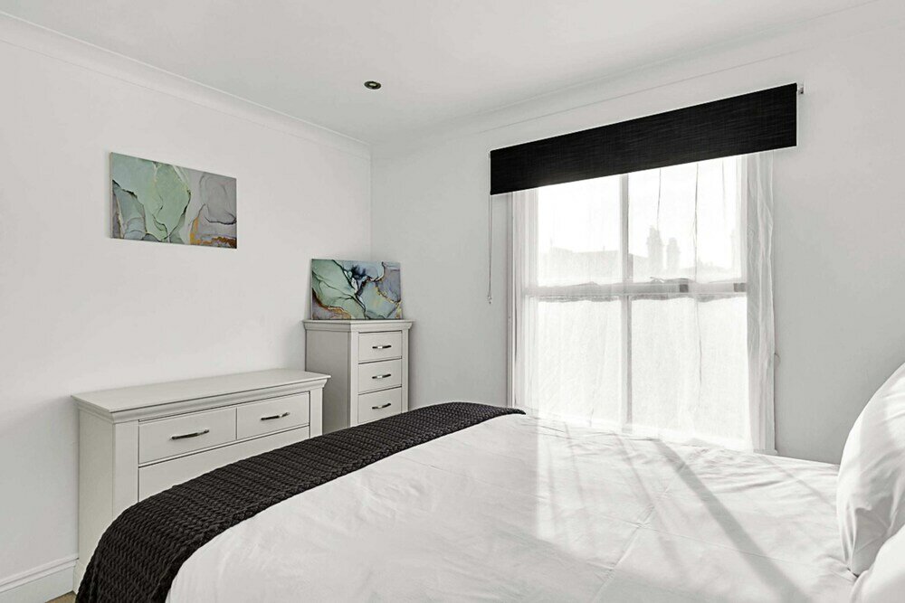 Фото Beautiful Two Bed Abode Near Chelsea