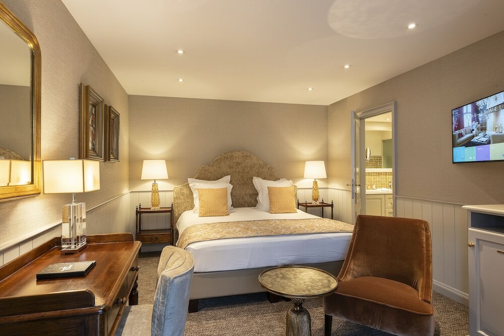 Фото Hotel Dukes' Palace Residence