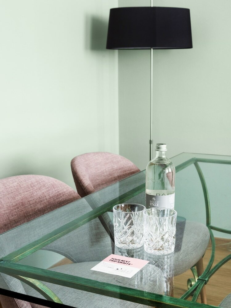 Фото Milan Adore