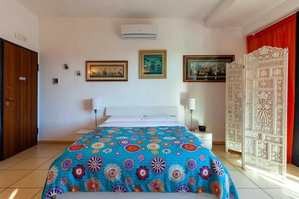 Фото Marina ResArt B&b