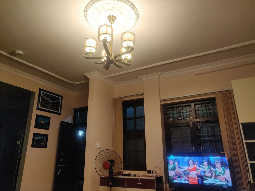 Фото Himalayan Hotel and Service Apartments