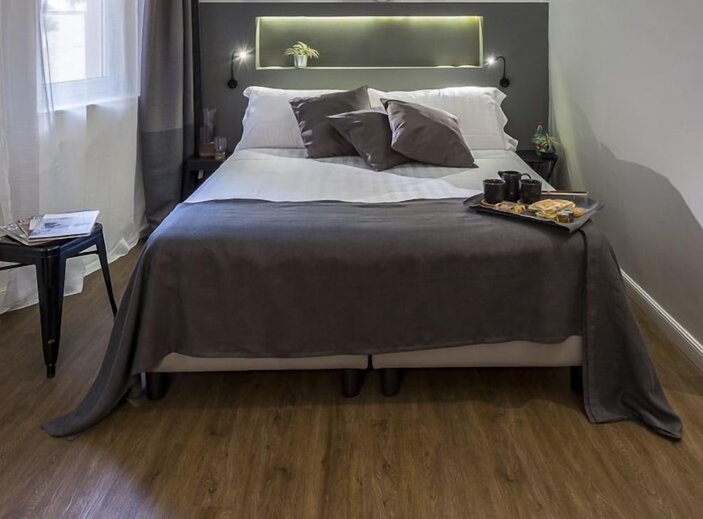 Фото Z-ArchSuites Urbs