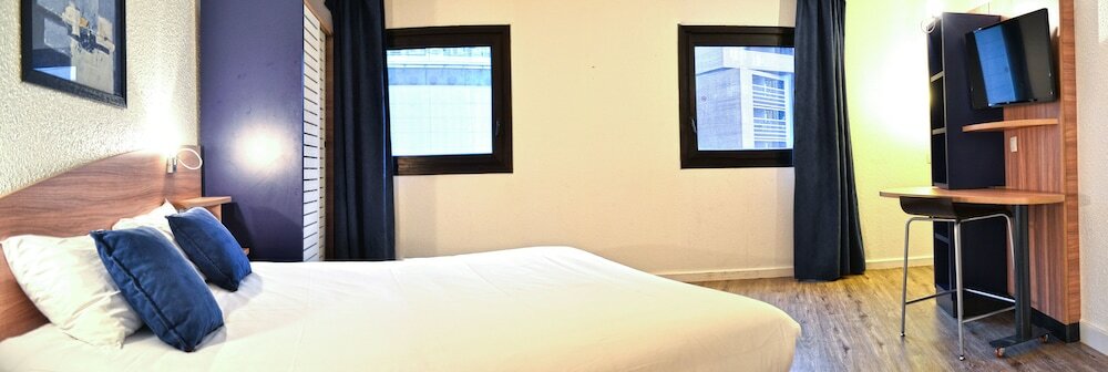 Фото Art Hotel Paris Est