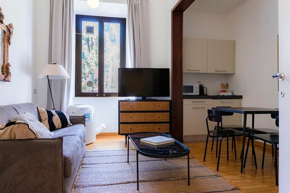 Фото Colosseum Cosy Apartment Close To Metro