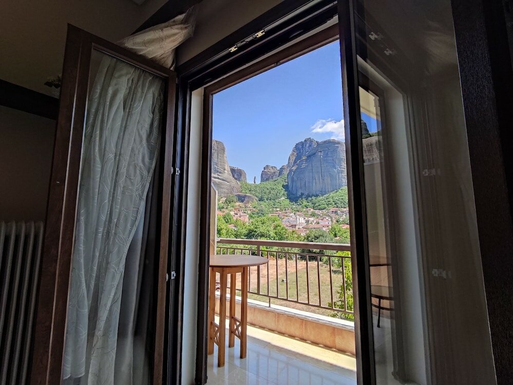 Фото Spartacus House