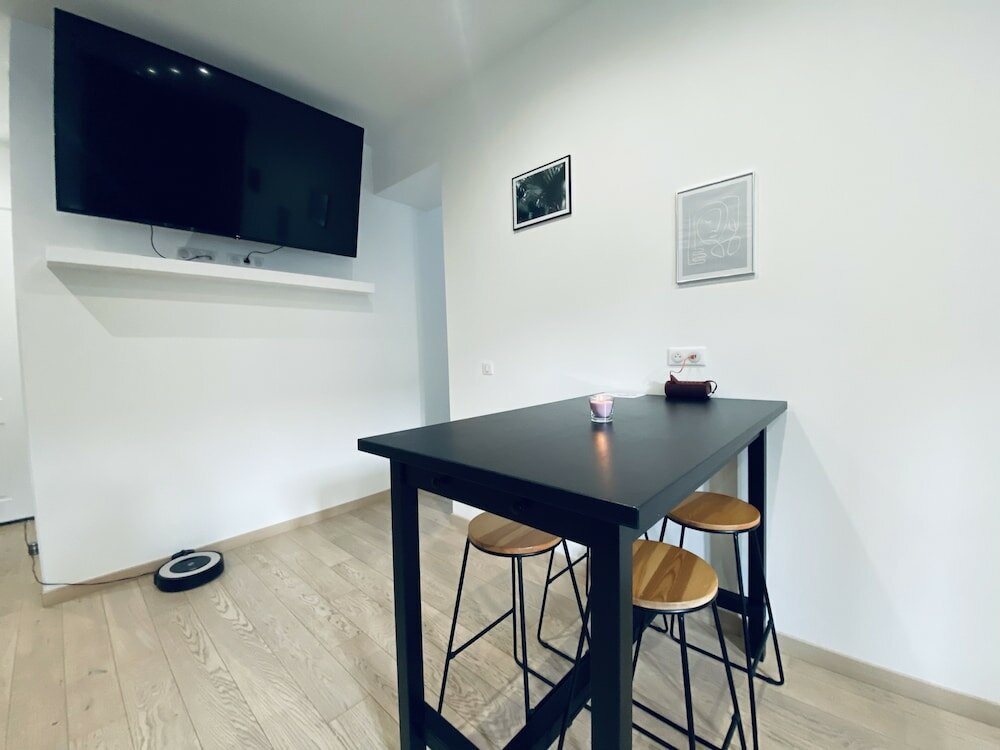 Фото 26 Rue du Grand Maurian