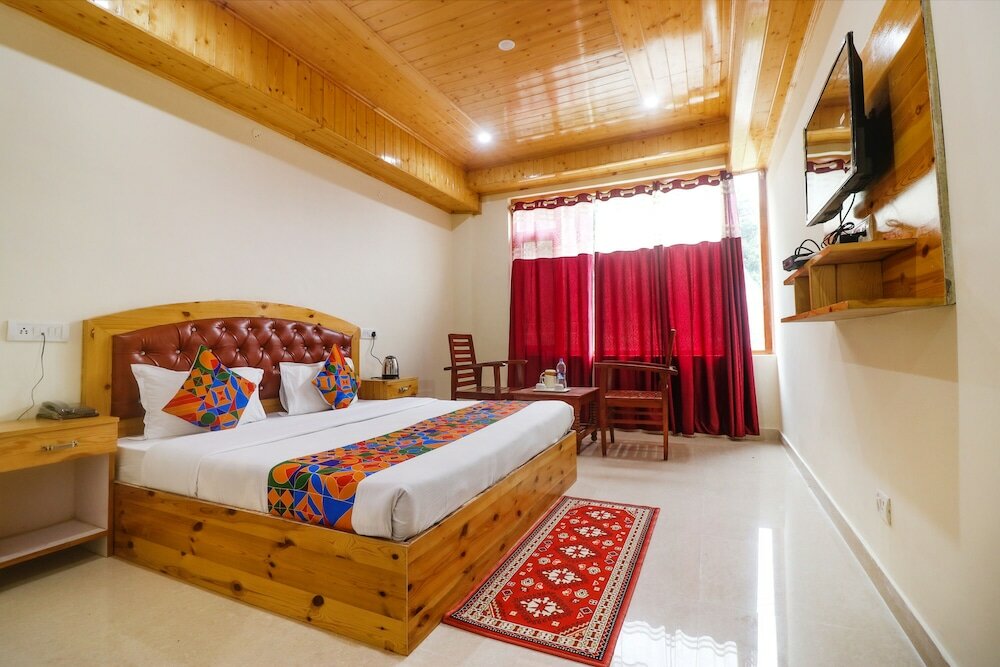 Фото Fabhotel Castle Rock