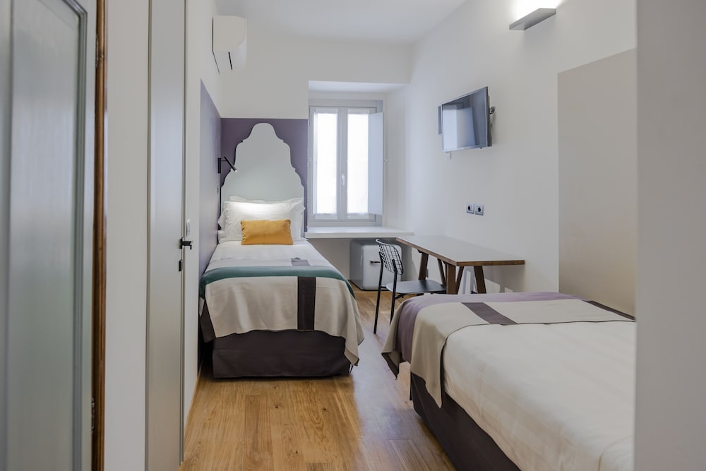 Фото Hotel Priori Secret Garden