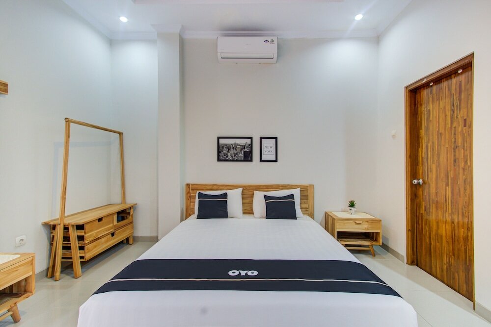 Фото Super Oyo Collection O 3280 Cendhani Raras