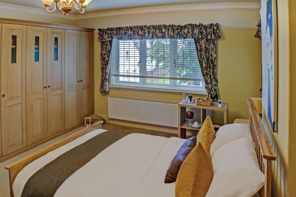 Фото Oyo Wayside Hotel