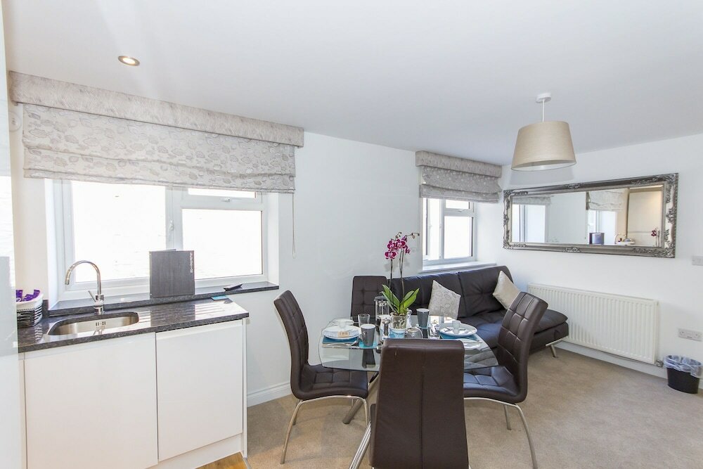 Фото 1 Bed- Drake's Den by Pureserviced