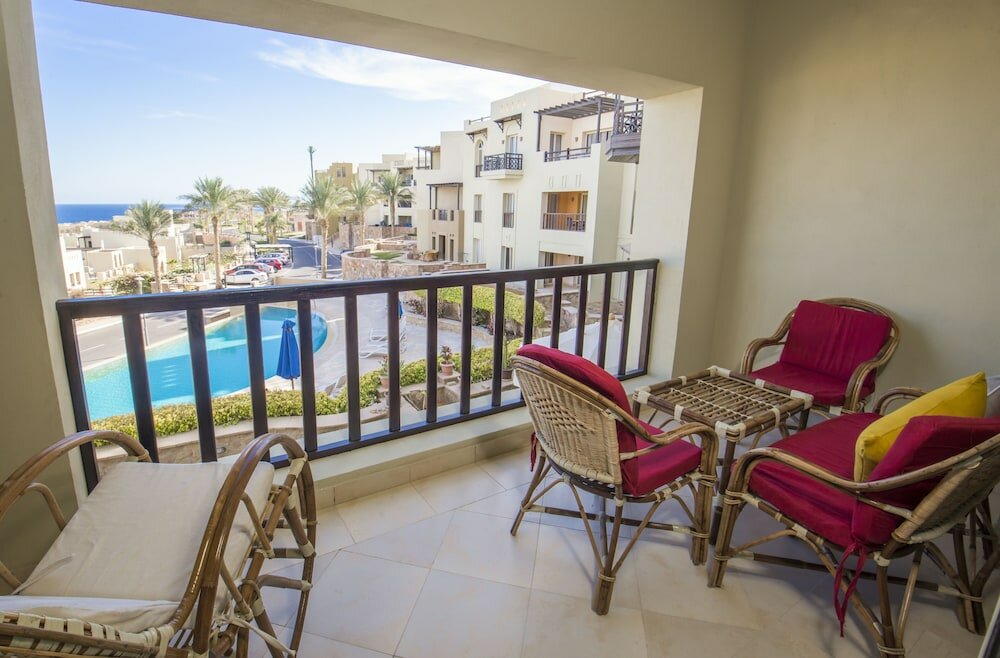 Фото Outstanding Sea View-Azzurra Apartments