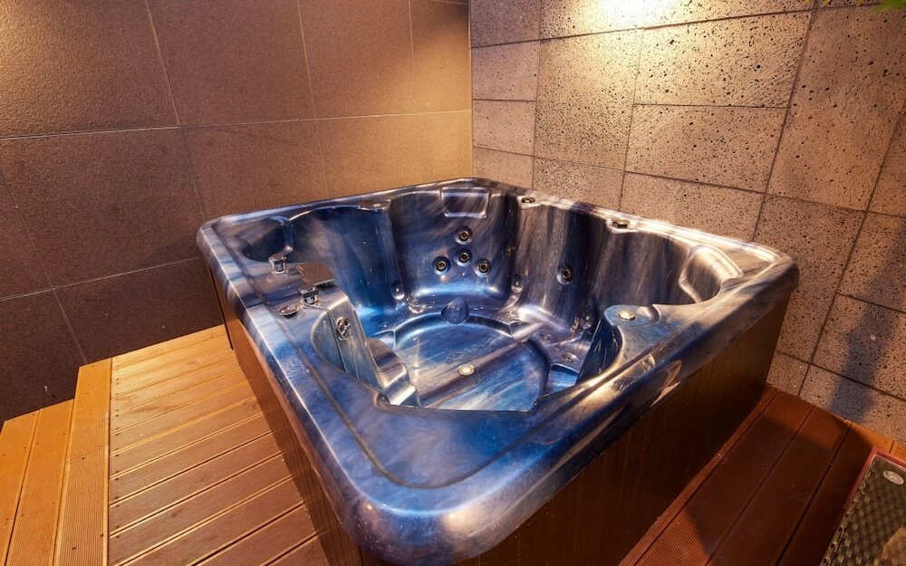 Фото Yeosu K-boutique Hotel