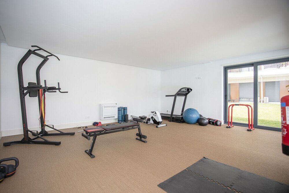 Фото Liiiving in Porto - Dragão Pool View