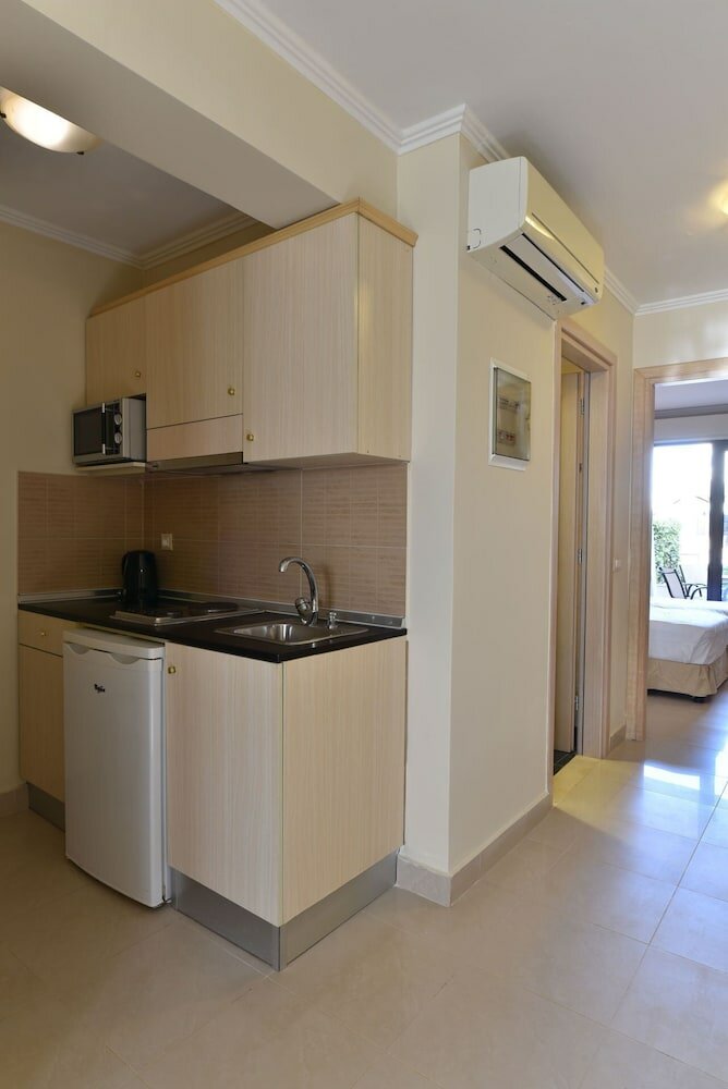 Фото Okeanis Golden Resort