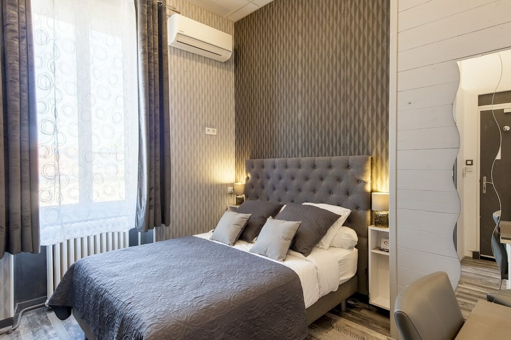 Фото Hôtel De Charme Le Provence