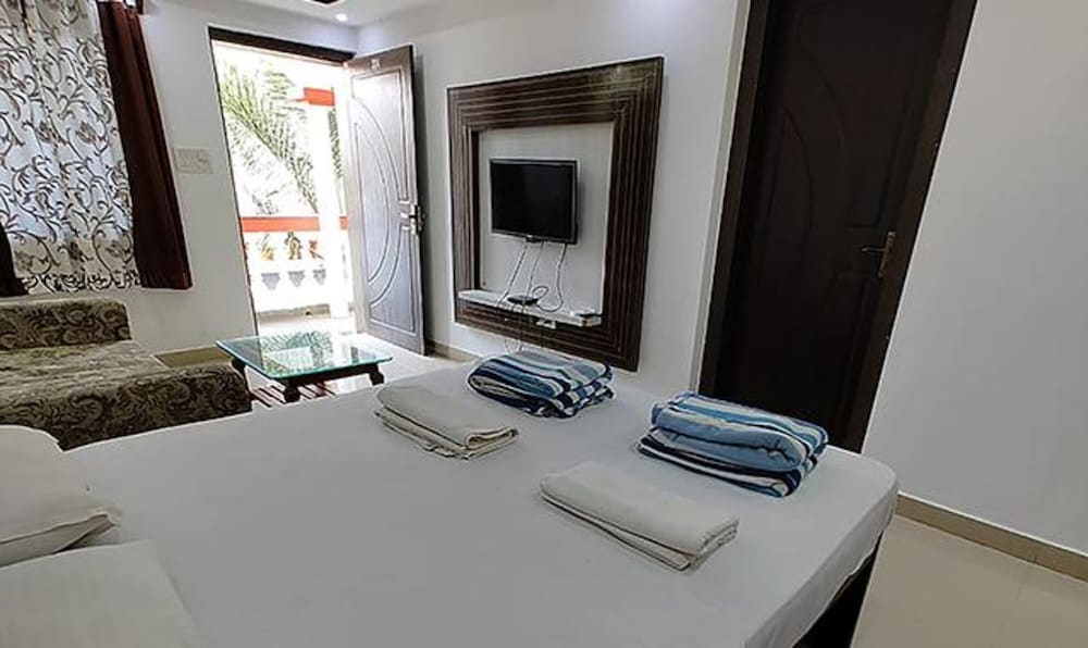 Фото Fabexpress Vaibhav Guest House