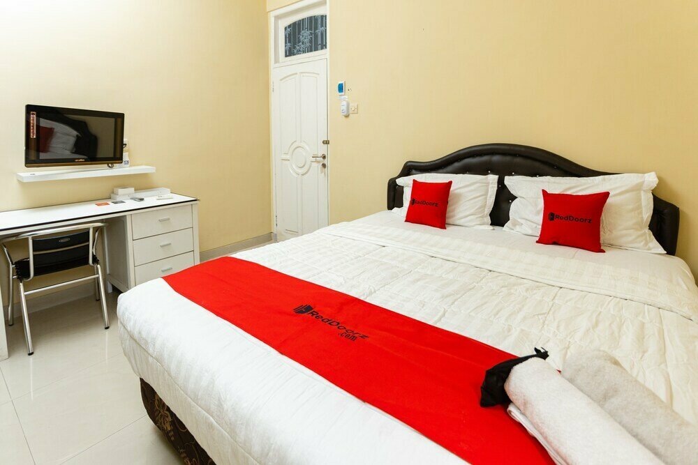 Hotel Kost Omah Bratan by RedDoorz, Malang, photo