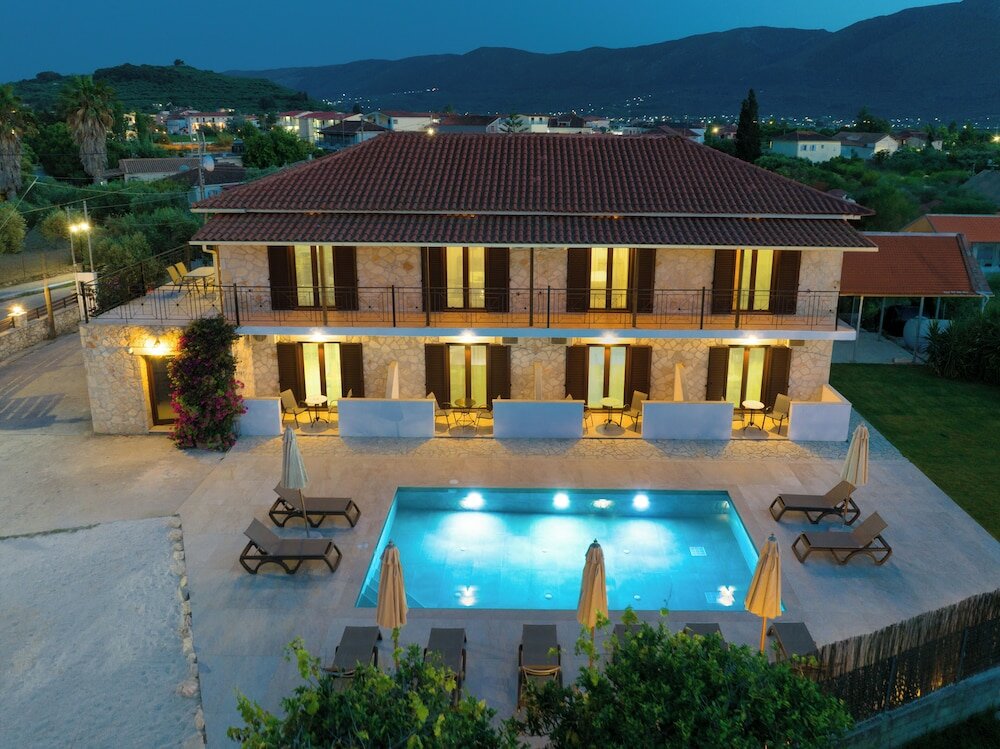 Фото Barbara Ann Apartments