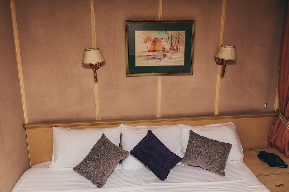 Фото Queen isis floating hotel in minya