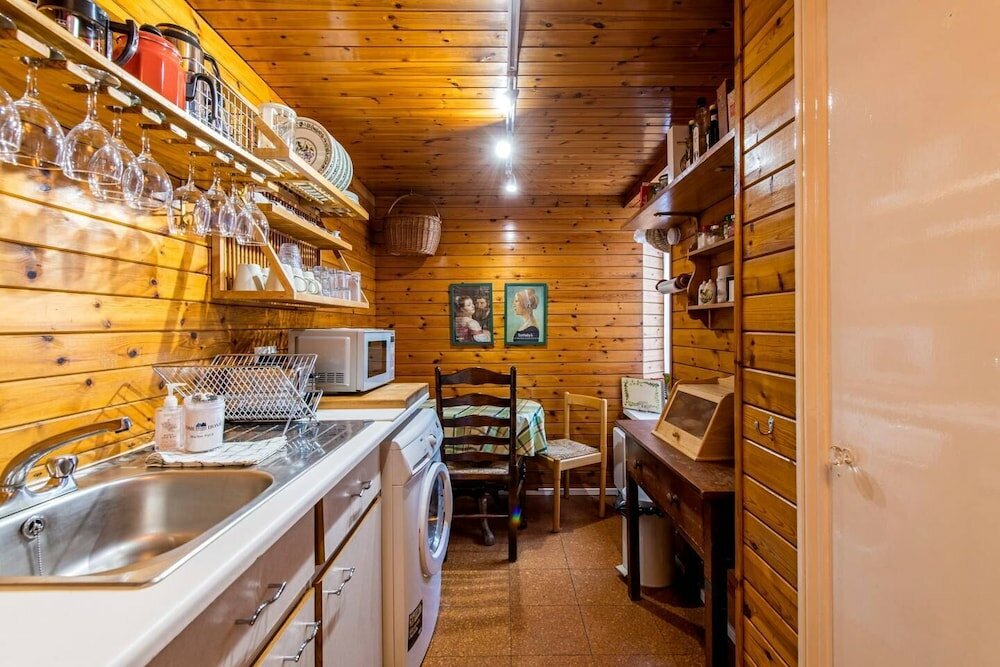 Фото Traditional 1 Bed in Chelsea Near Harrods